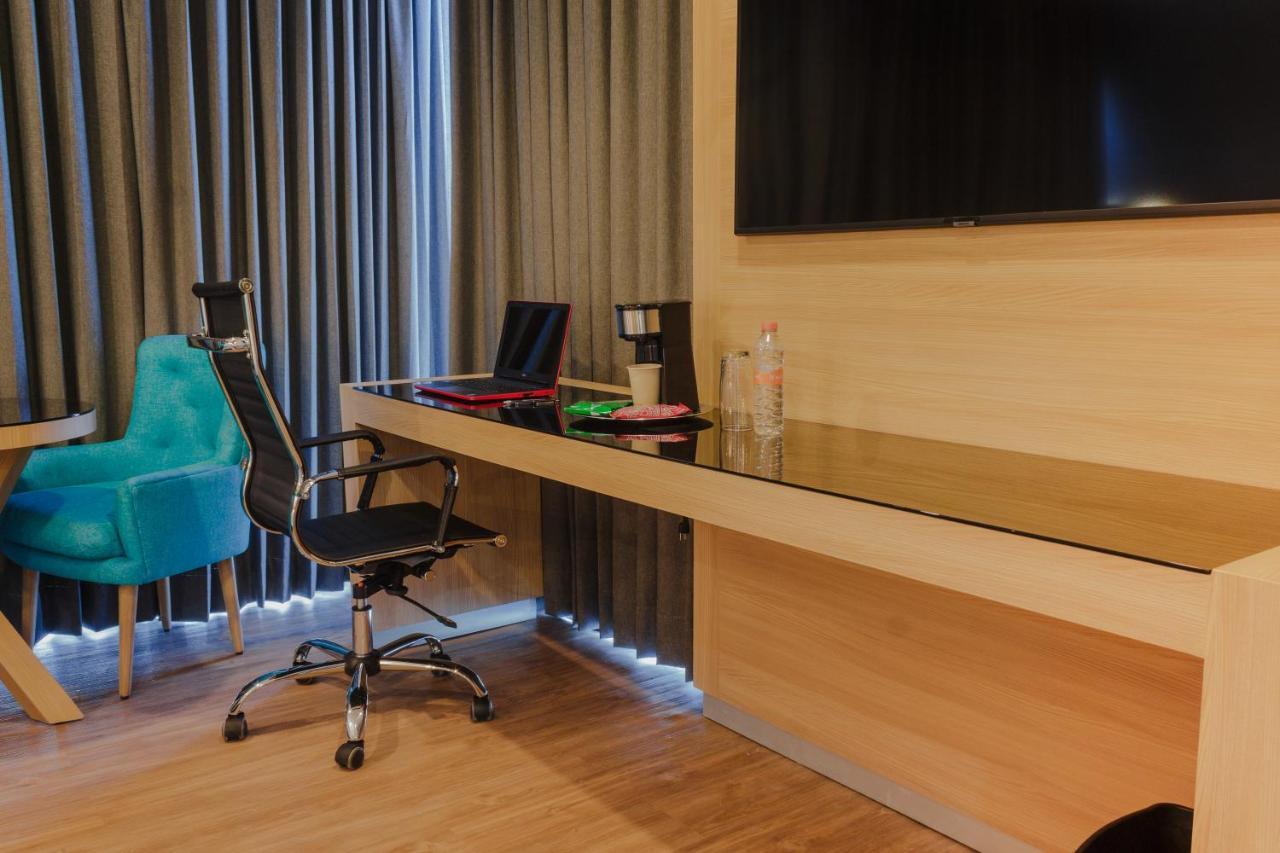 Hotel Kavia มอนแตร์เรย์ ภายนอก รูปภาพ