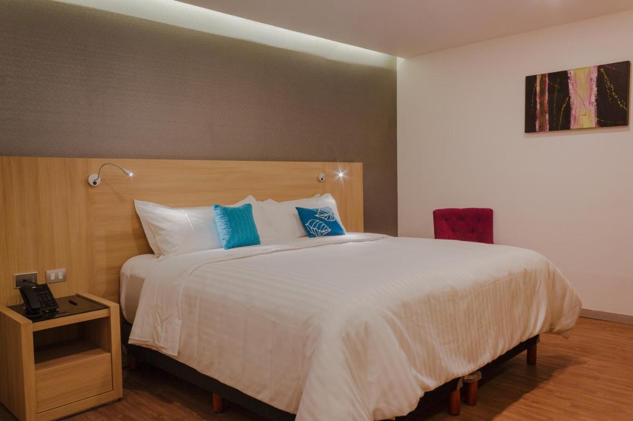 Hotel Kavia มอนแตร์เรย์ ภายนอก รูปภาพ
