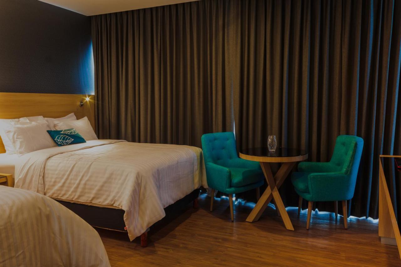 Hotel Kavia มอนแตร์เรย์ ภายนอก รูปภาพ